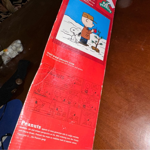 The Original Charlie Brown 24 Inch Christmas Tree 2010 Peanuts ProductWorks - Picture 10 of 15